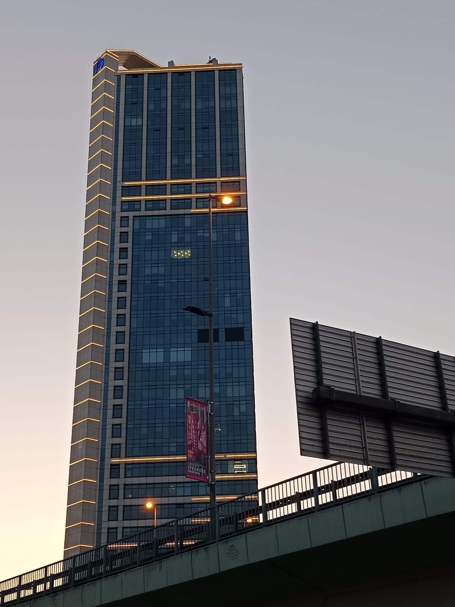 Nurol Tower Binası thumbnail 3